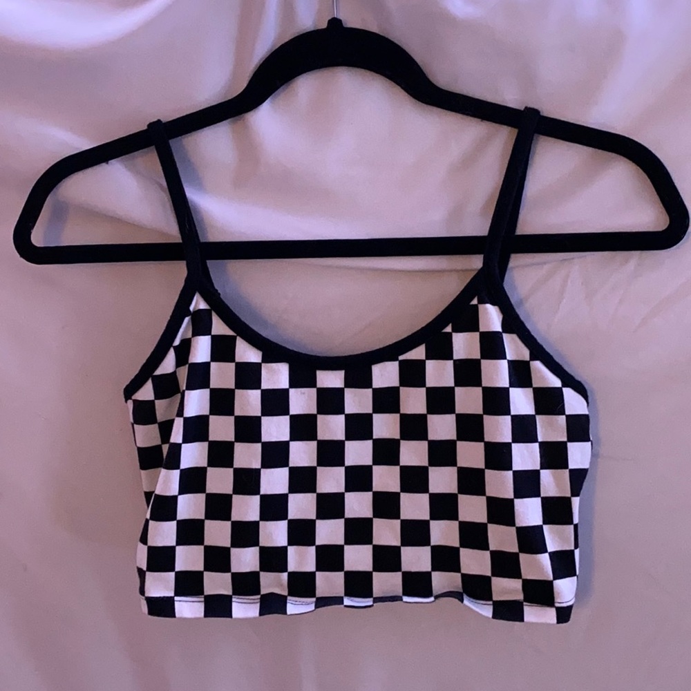Cropped checkered top